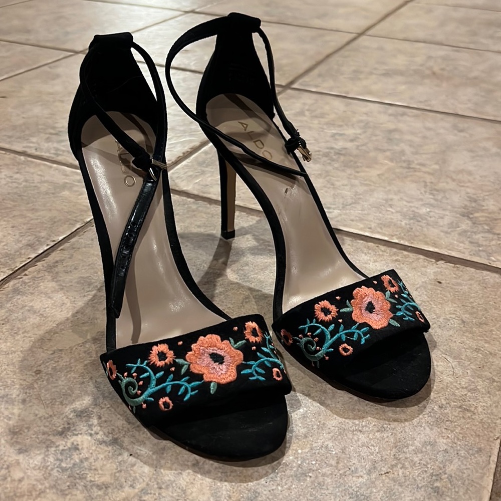 Aldo floral black heels
